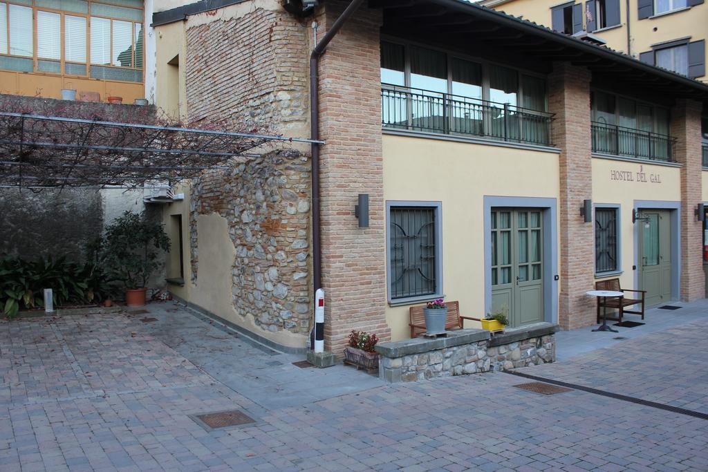 Hostel Del Gal Clusane Exterior foto